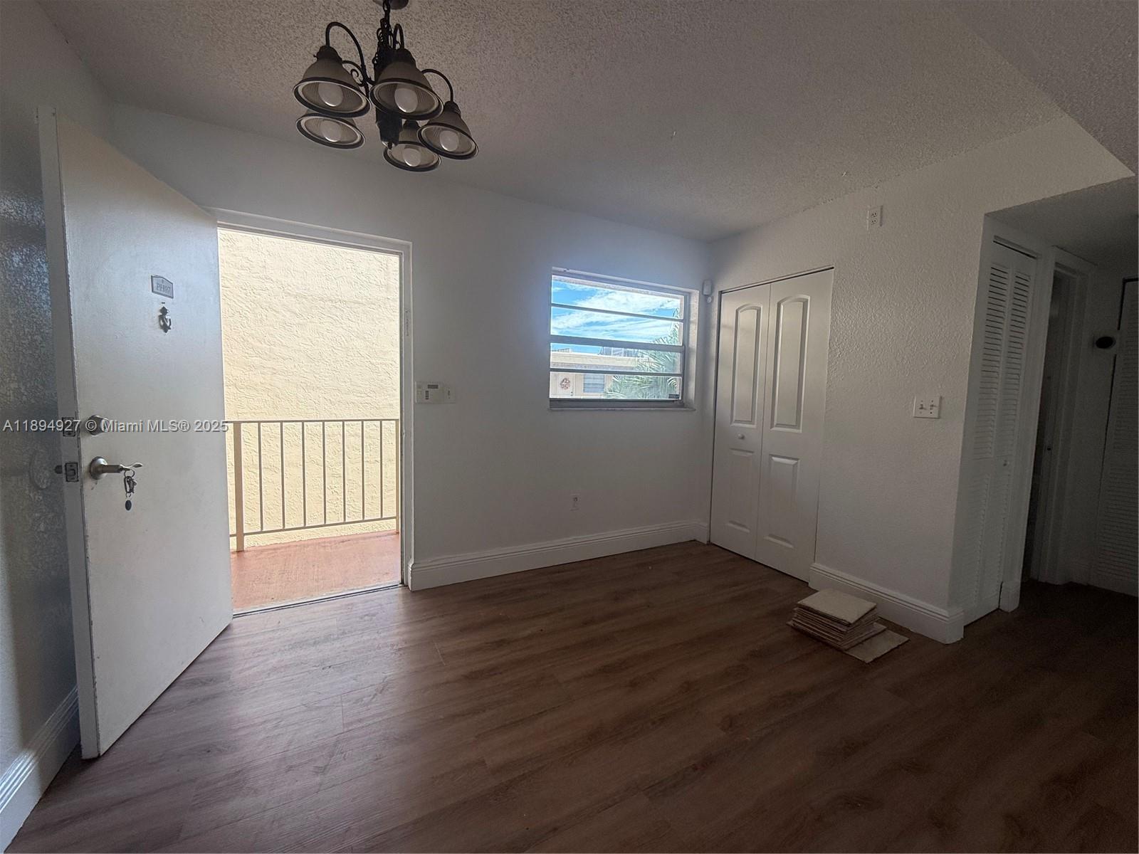 VILLAGE AT THE FALLS COND - Residential