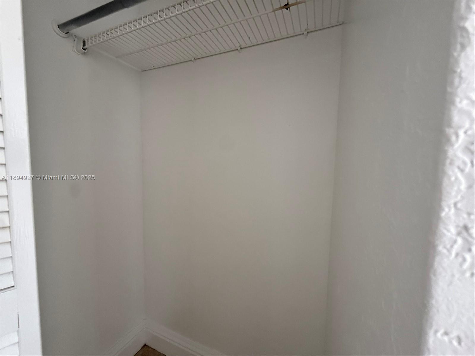 VILLAGE AT THE FALLS COND - Residential