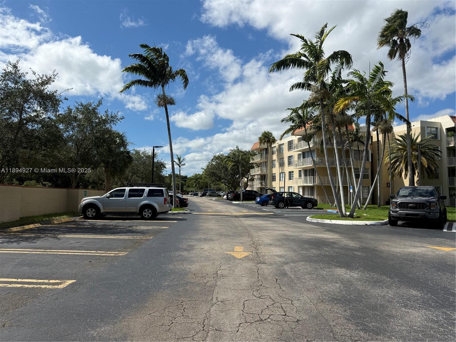 13100 SW 92nd Ave A-PH7