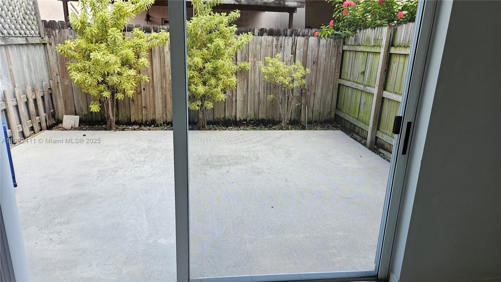 GRACE VILLAS III CONDO - Residential Lease