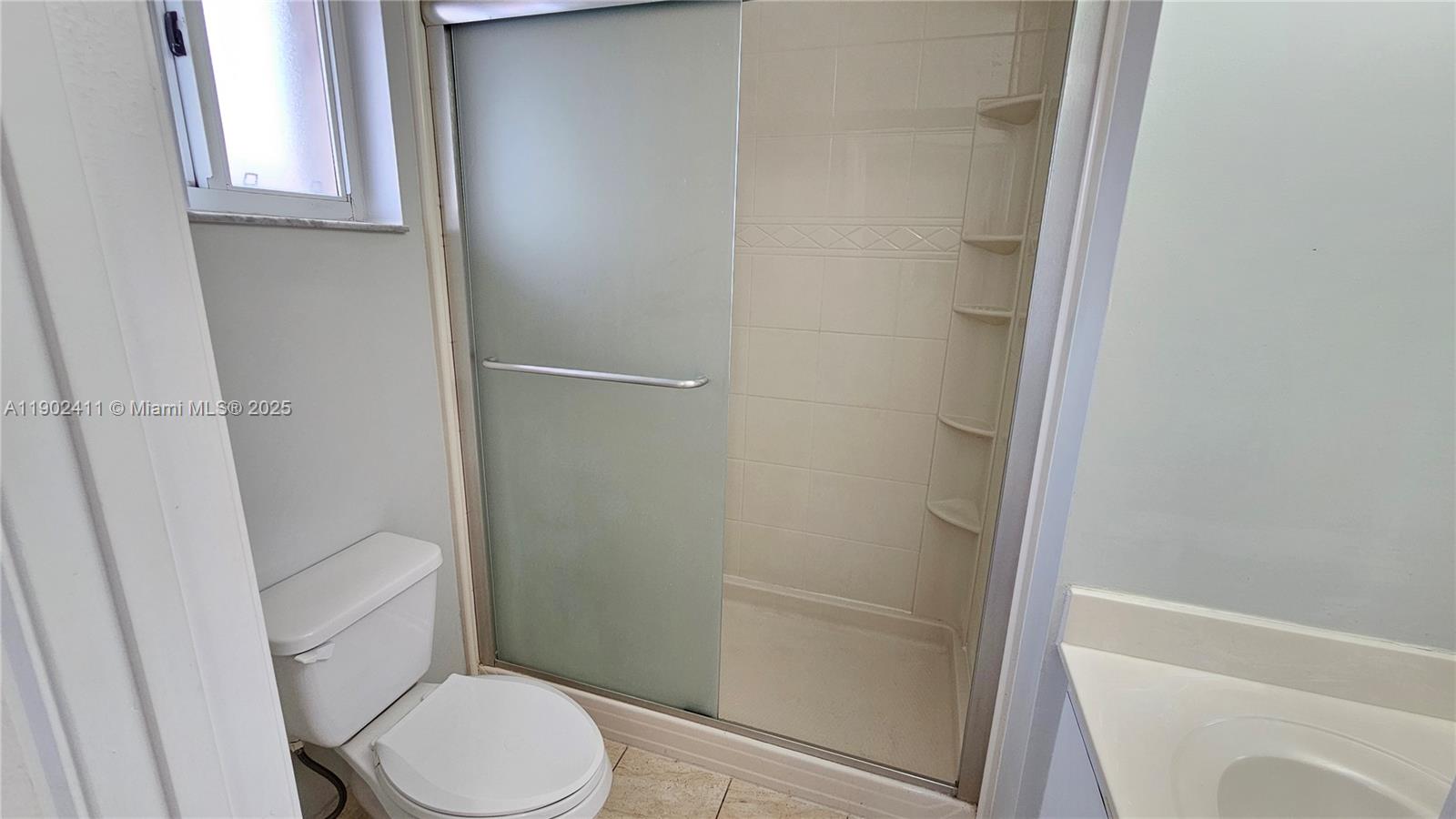 GRACE VILLAS III CONDO - Residential Lease