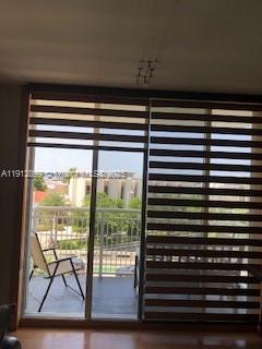 WEST BAY PLAZA CONDO - Residential