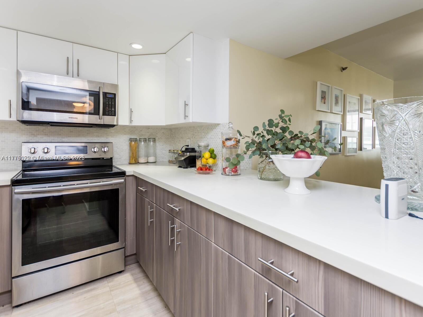 THE RIVIERA CONDO - Residential Lease