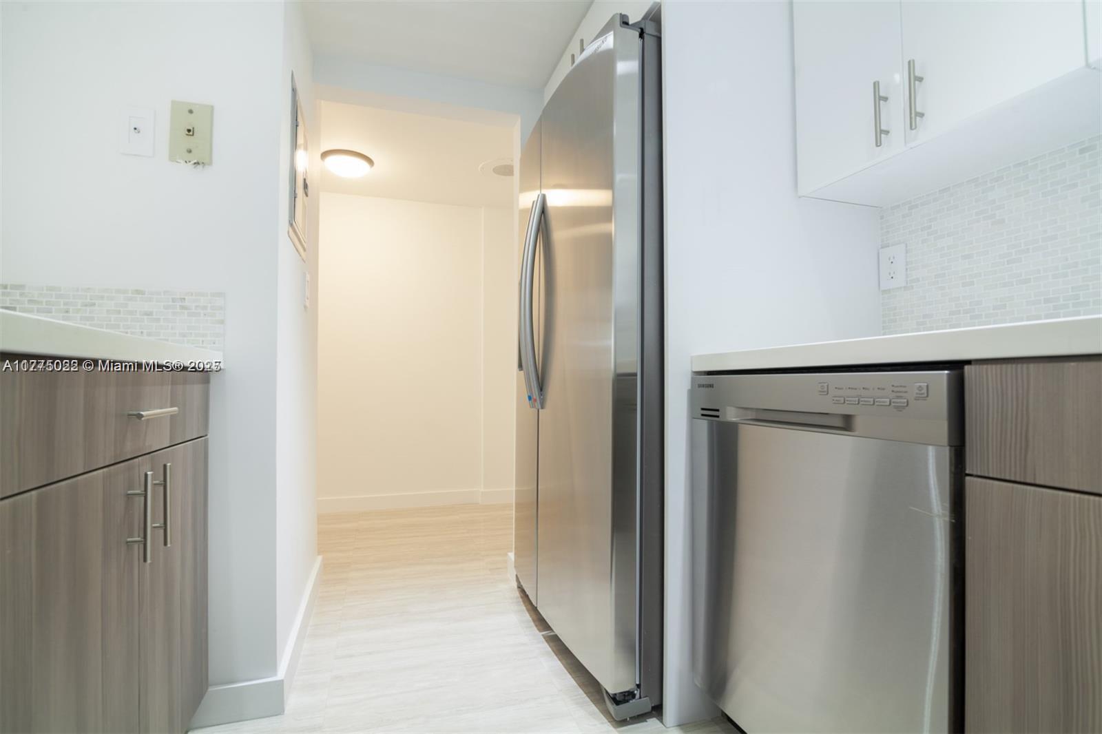 THE RIVIERA CONDO - Residential Lease