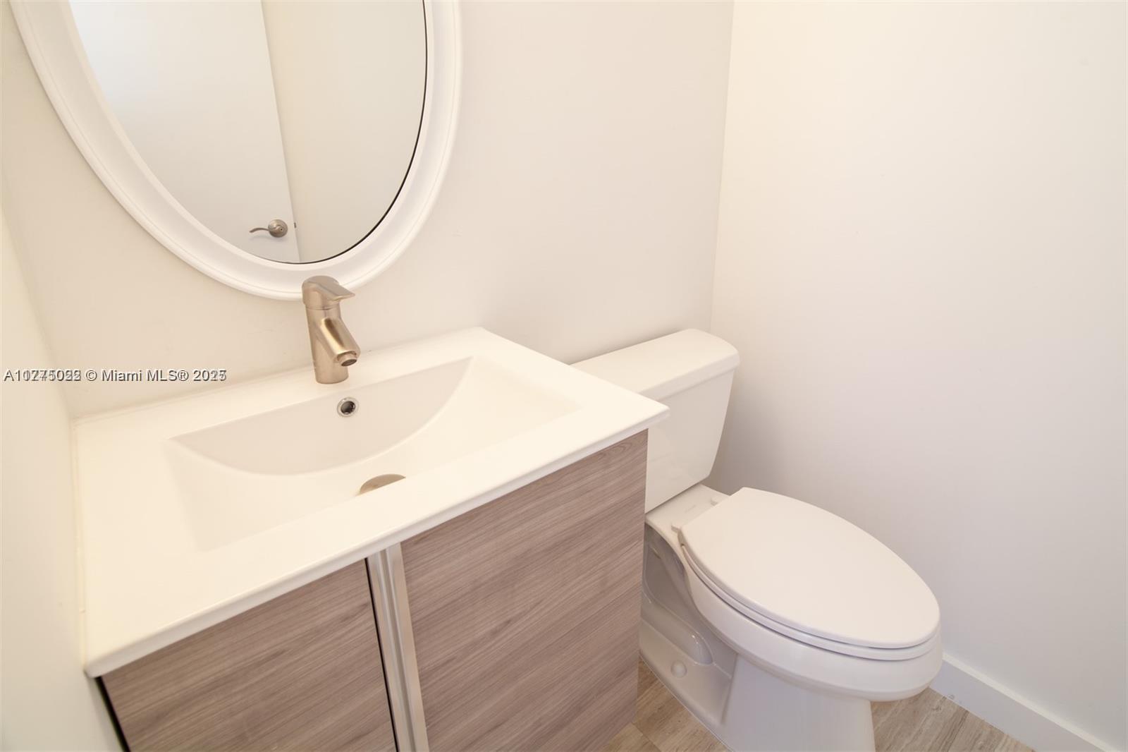 THE RIVIERA CONDO - Residential Lease