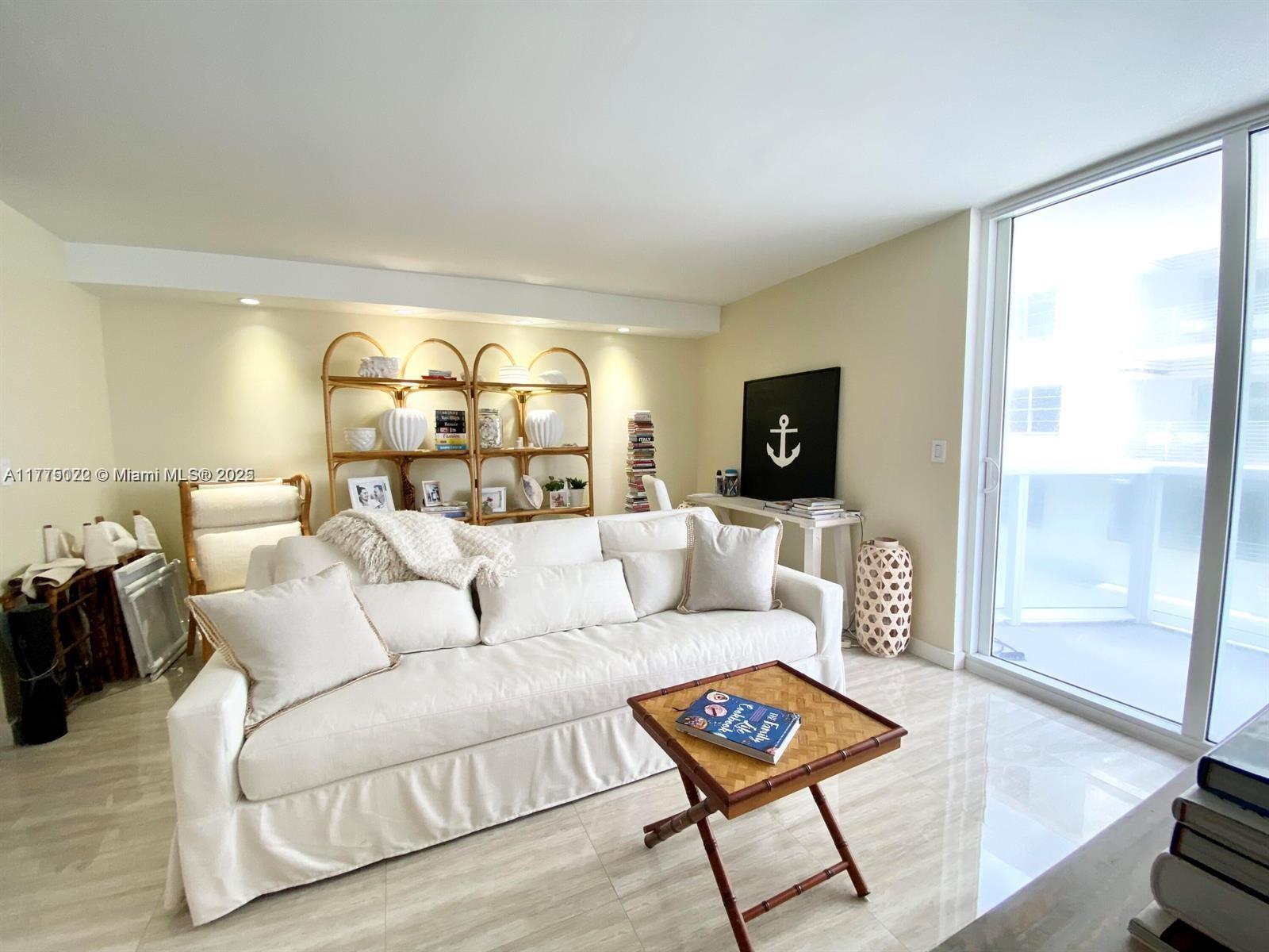 THE RIVIERA CONDO - Residential Lease