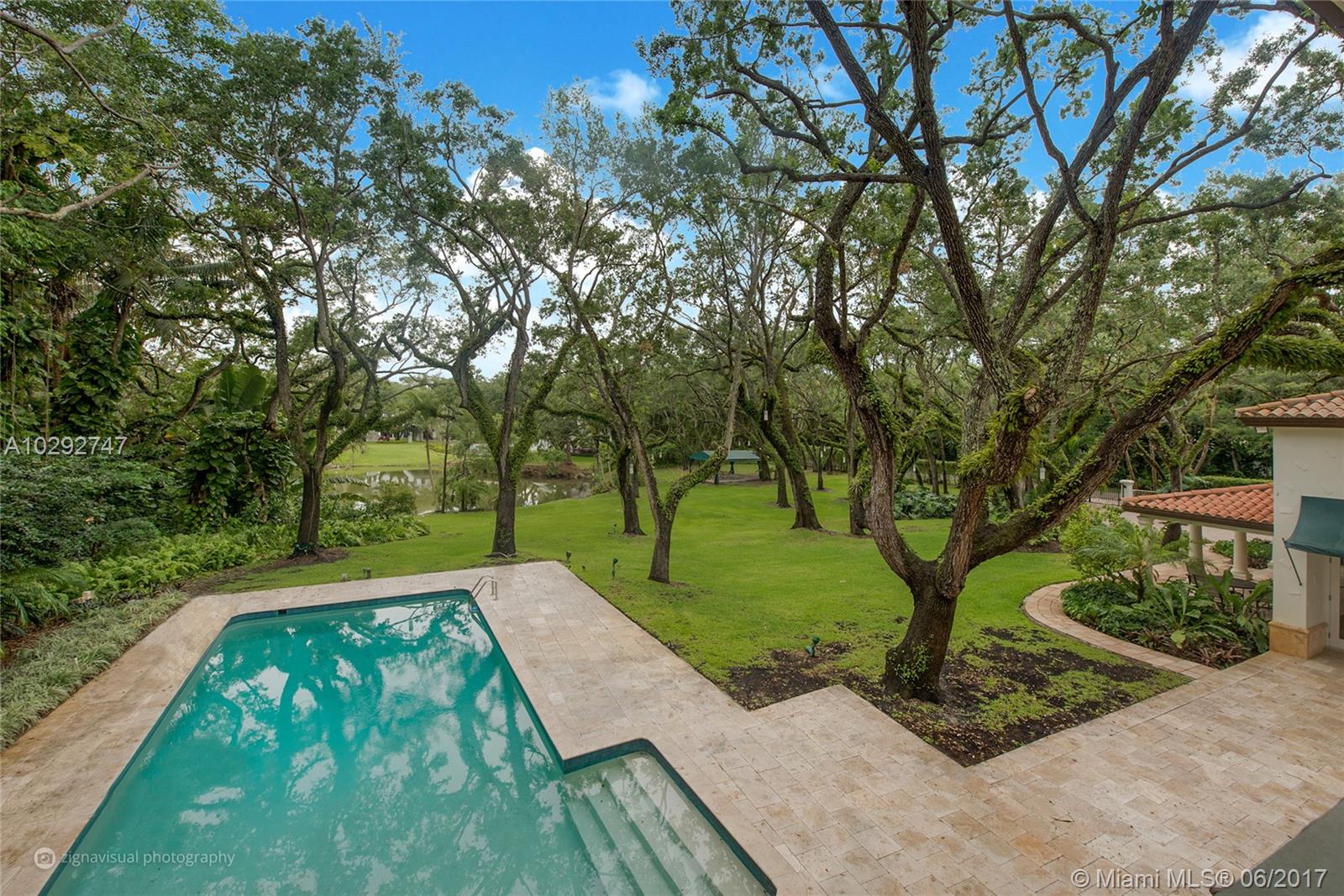 SNAPPER CREEK LAKES SUB - Residential