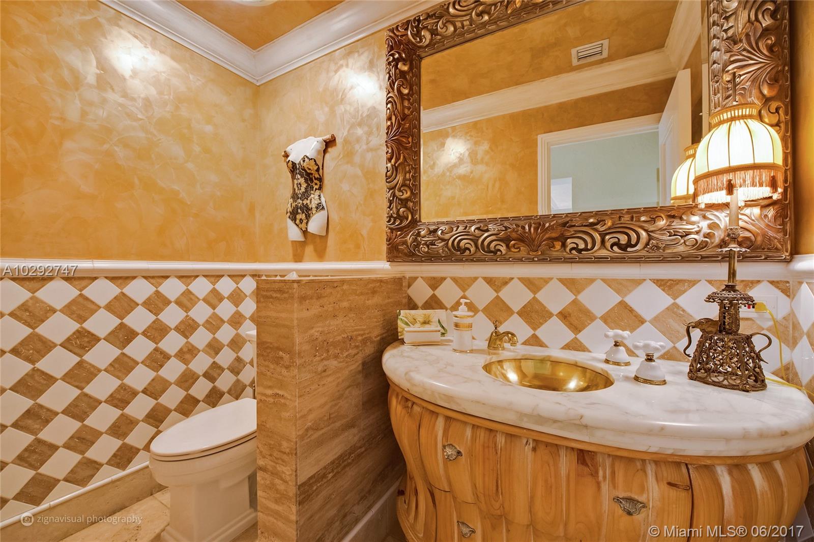 SNAPPER CREEK LAKES SUB - Residential