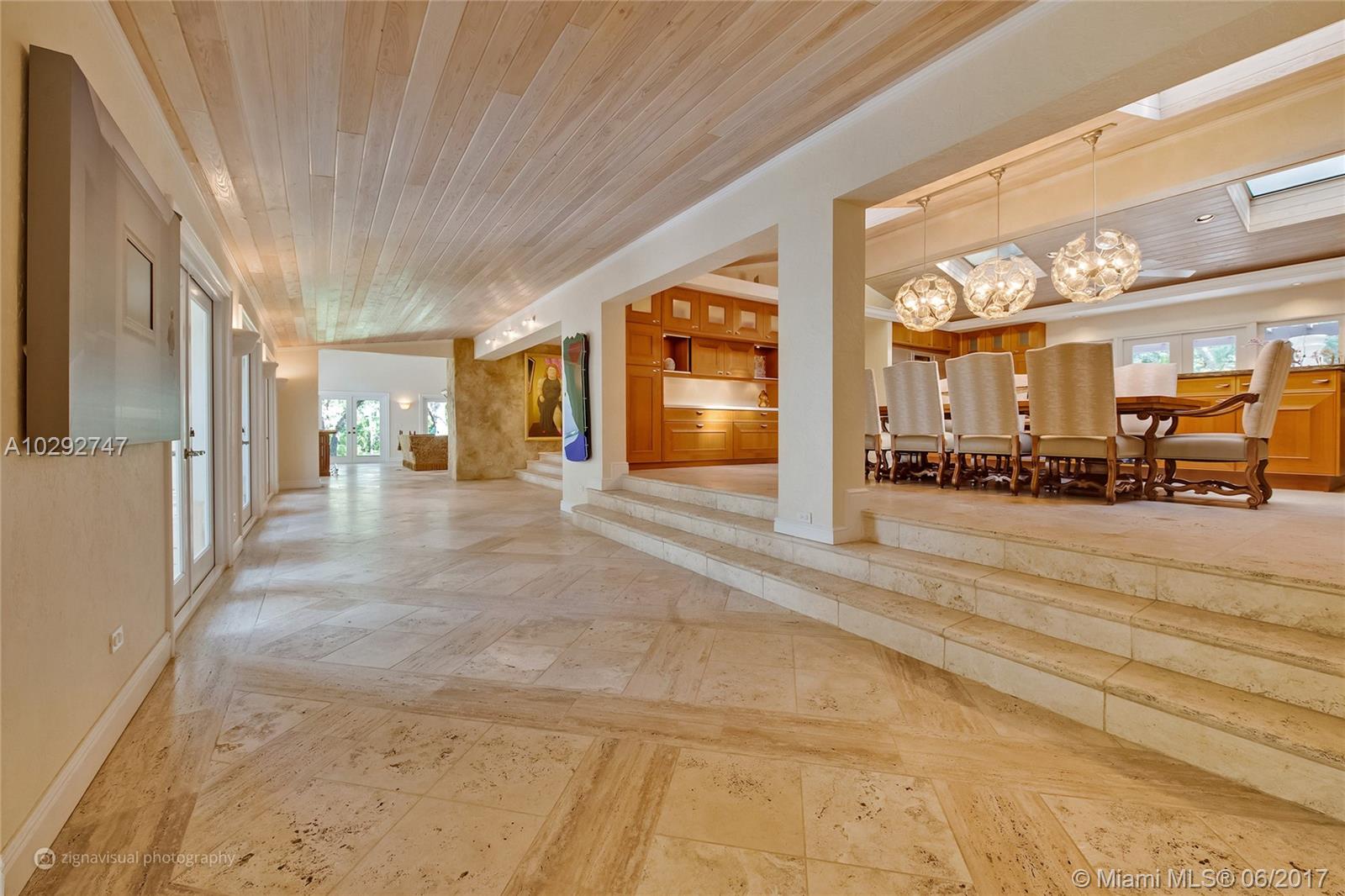 SNAPPER CREEK LAKES SUB - Residential