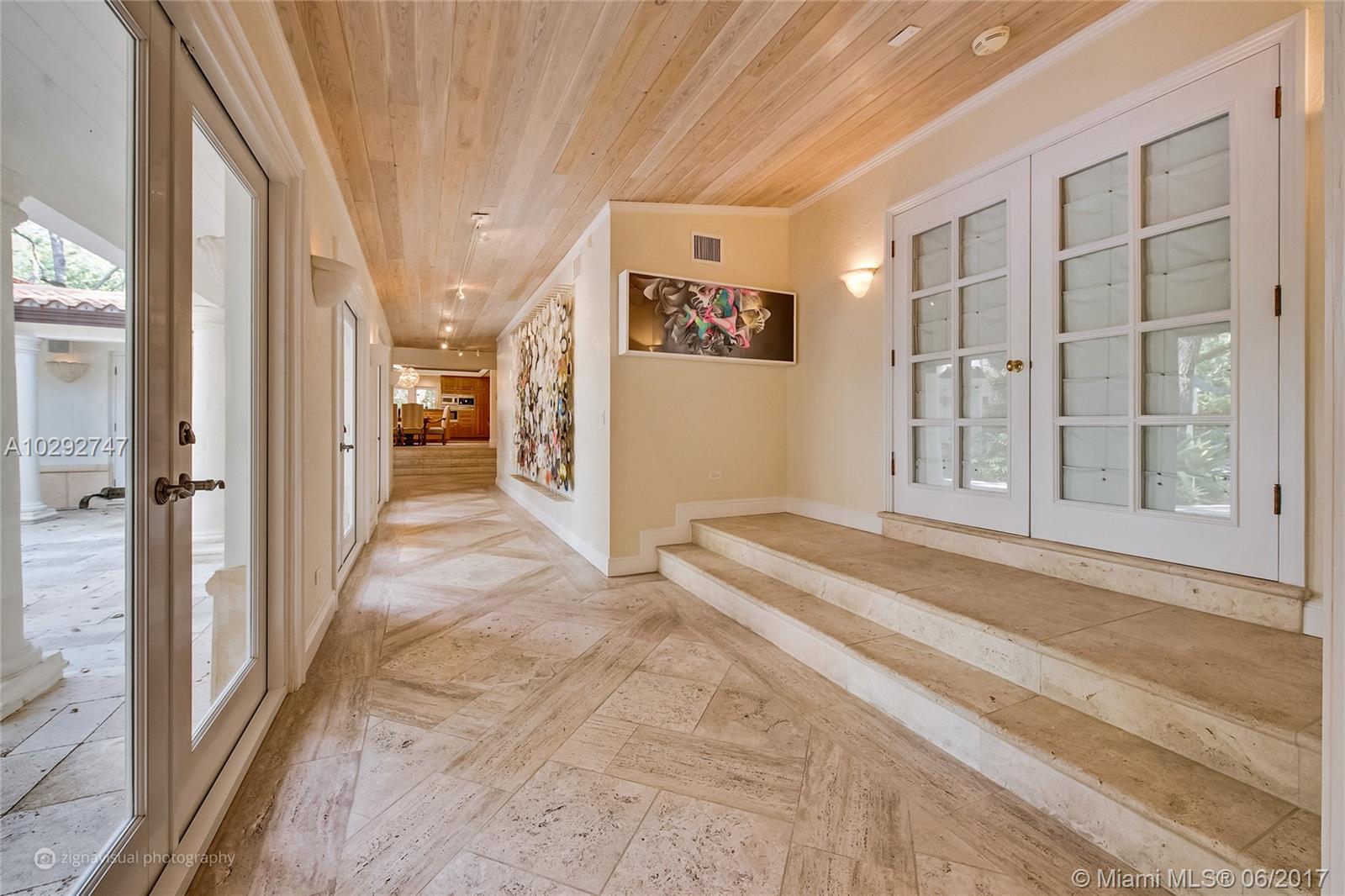 SNAPPER CREEK LAKES SUB - Residential