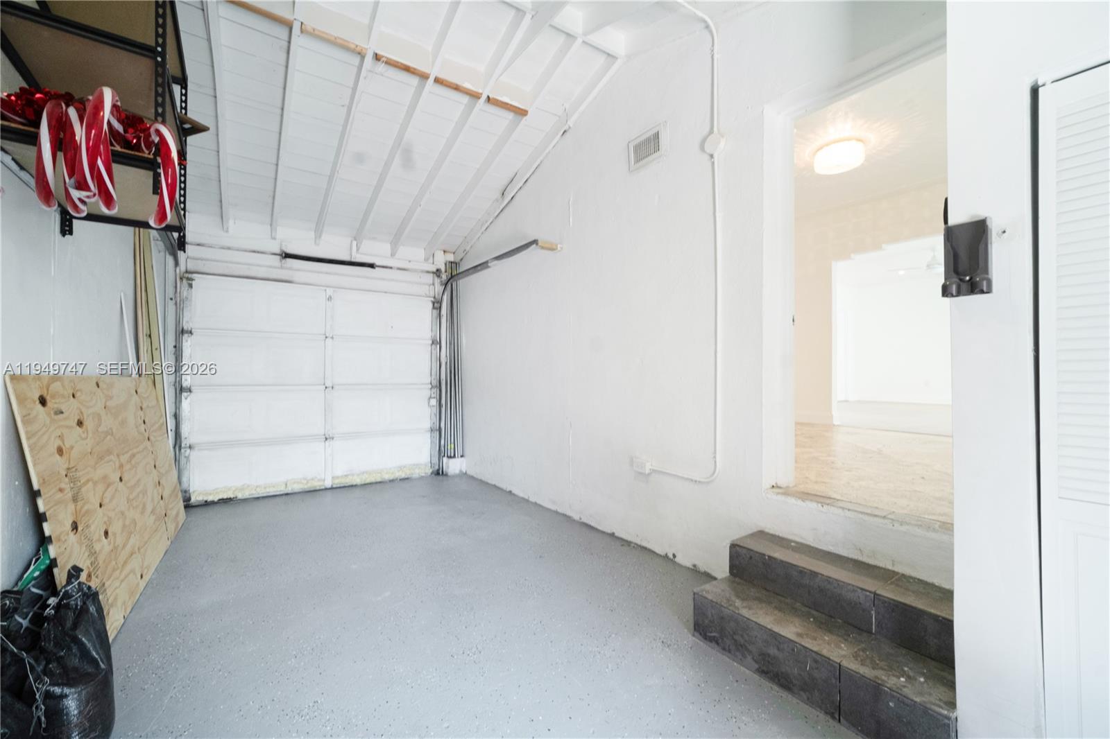 ALTOS DEL MAR NO 3 - Residential Income