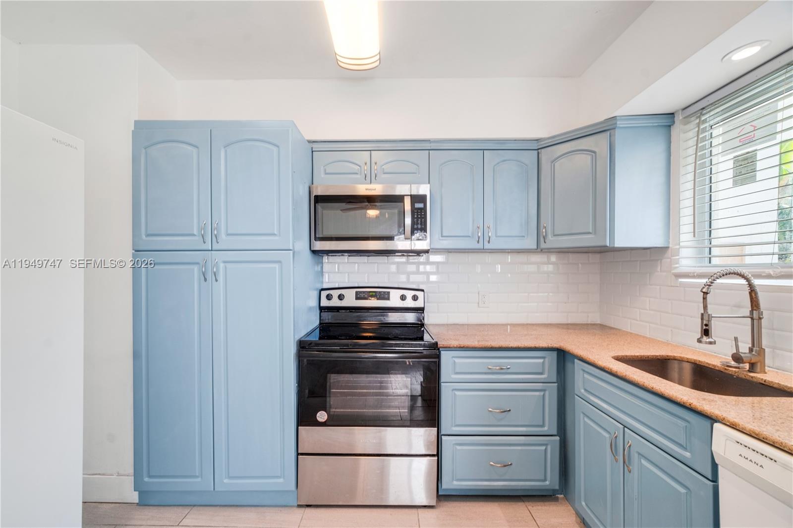 ALTOS DEL MAR NO 3 - Residential Income