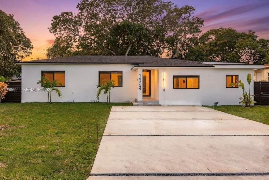 Fully renovated and completely turnkey, this exceptional residence has 5 bedrooms and 3 bathrooms. Thoughtfully redesigned with both elegance and functionality in mind, the open-concept layout is complemented by abundant storage and rarely found closet space throughout.

The designer kitchen is as practical as it is striking, featuring quality custom cabinetry, upgraded countertops, premium appliances, and a rare oversized walk-in pantry. An amenity seldom seen in homes at this price point.

Light-filled living areas, contemporary spa-inspired bathrooms and cohesive modern finishes create a refined, move-in-ready environment that feels elevated and effortless.

Set on an expansive 0.27-acre lot with generous outdoor space