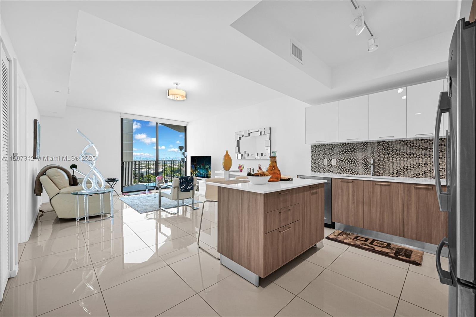 5300 PASEO CONDO - Residential