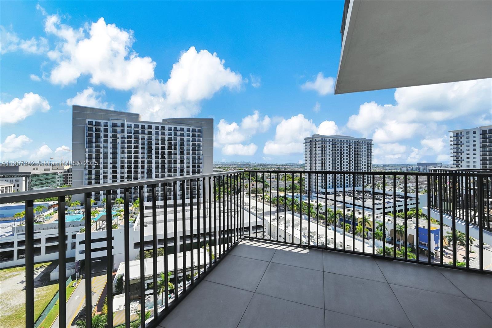 5300 PASEO CONDO - Residential