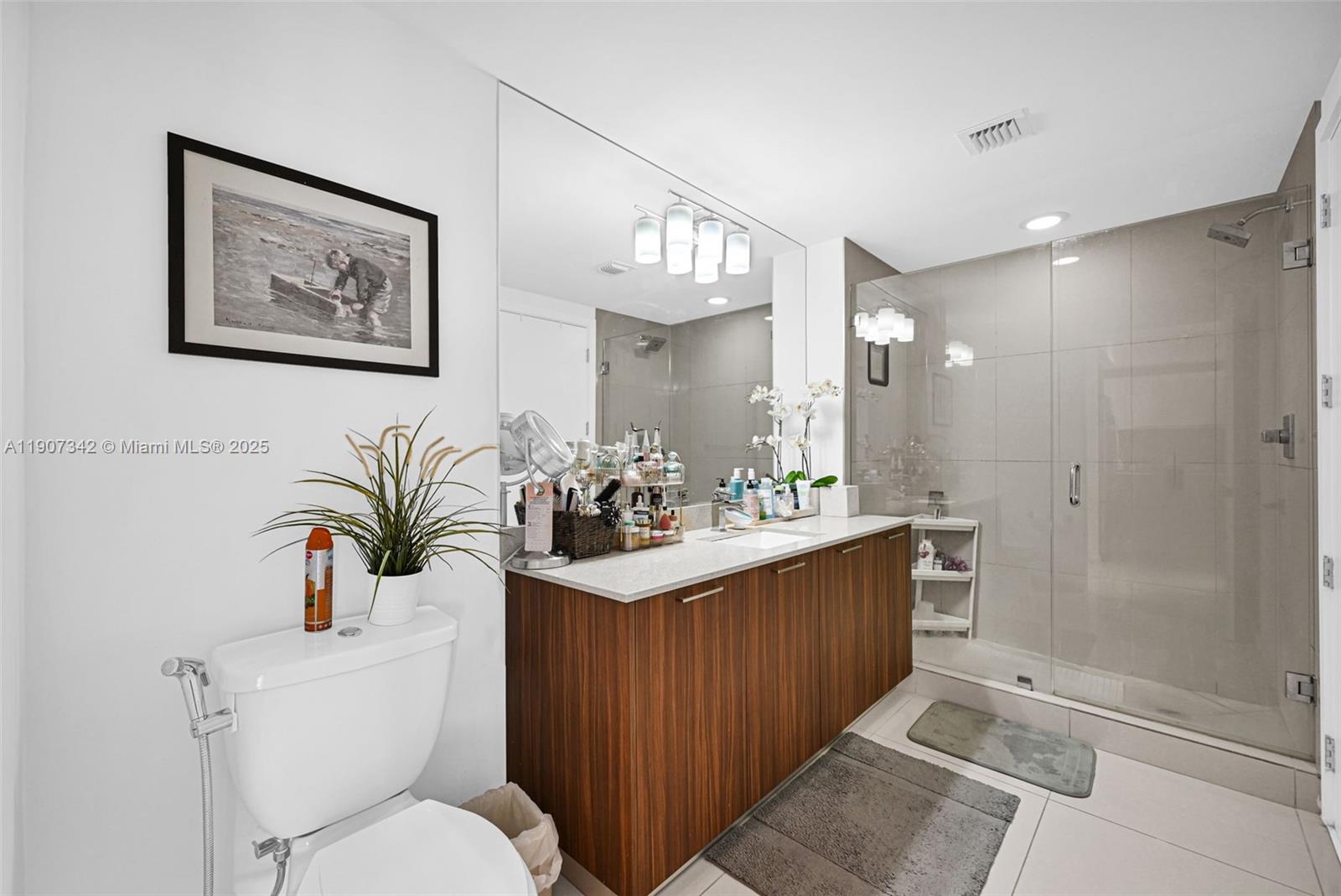 5300 PASEO CONDO - Residential