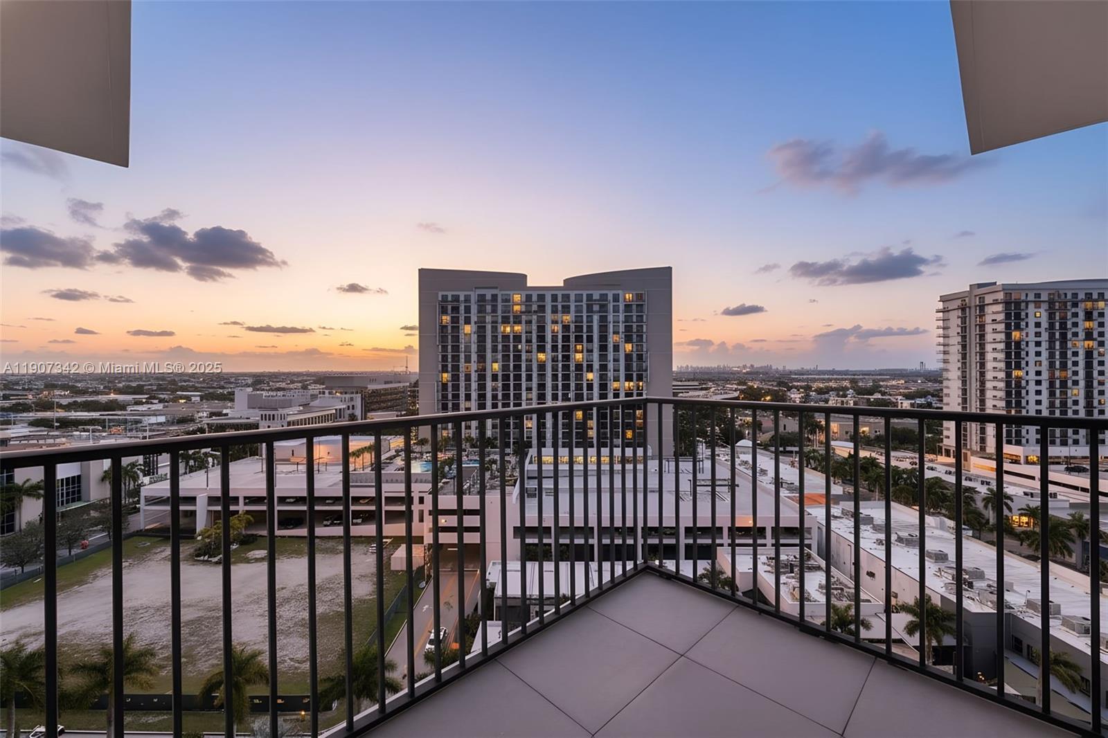 5300 PASEO CONDO - Residential