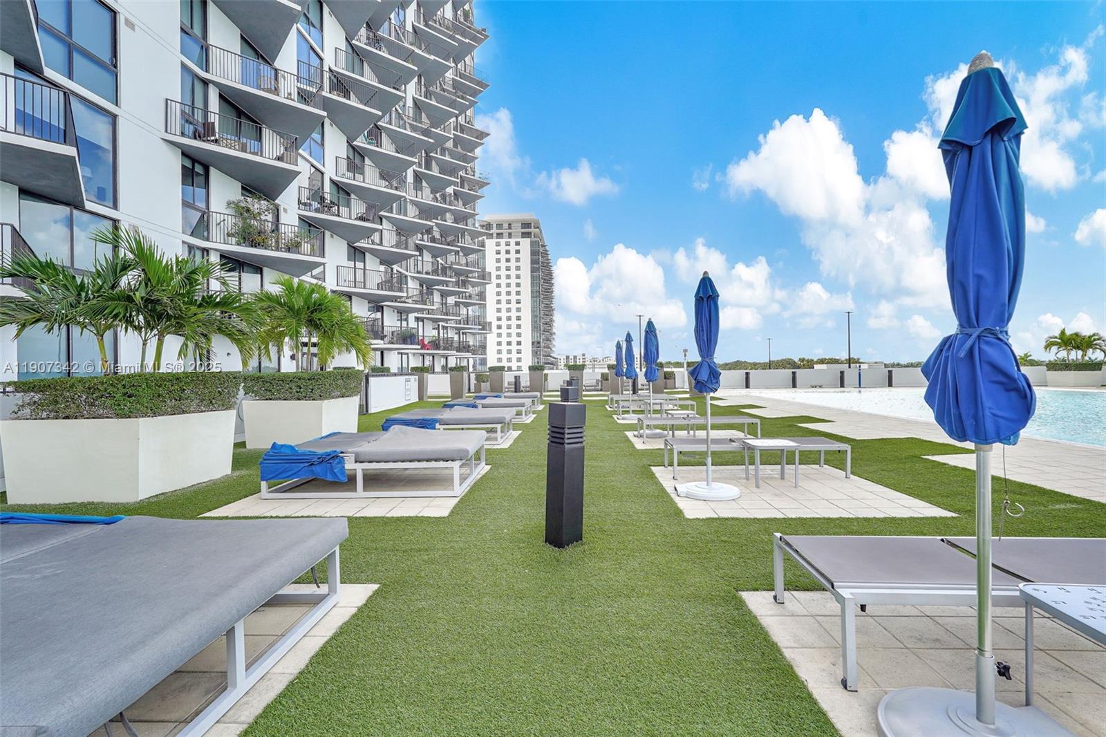 5300 PASEO CONDO - Residential