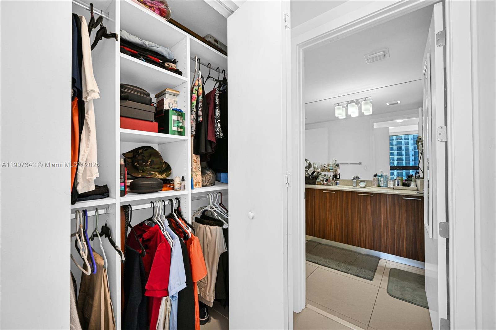 5300 PASEO CONDO - Residential