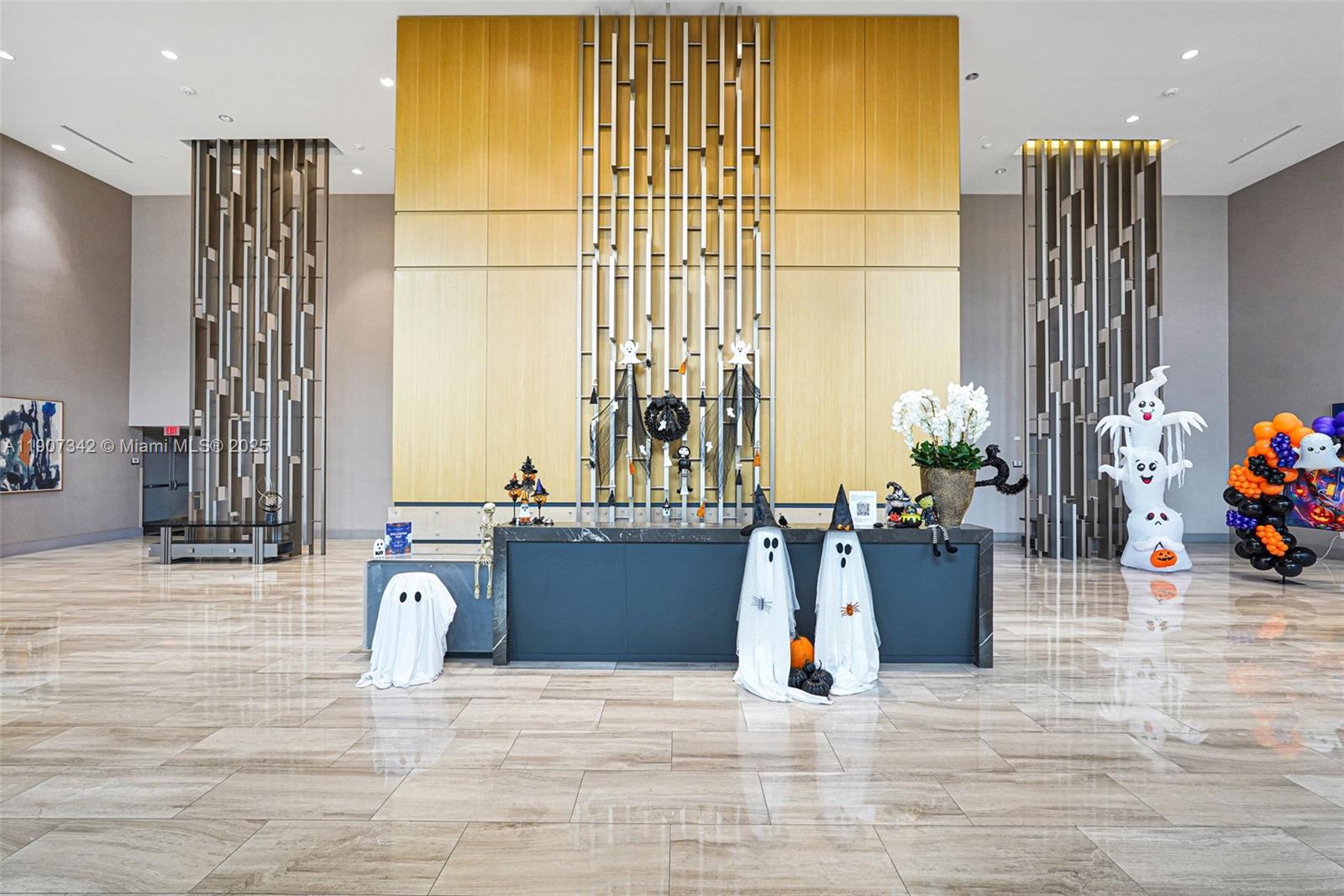 5300 PASEO CONDO - Residential