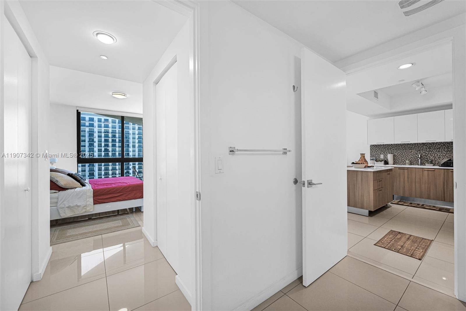 5300 PASEO CONDO - Residential