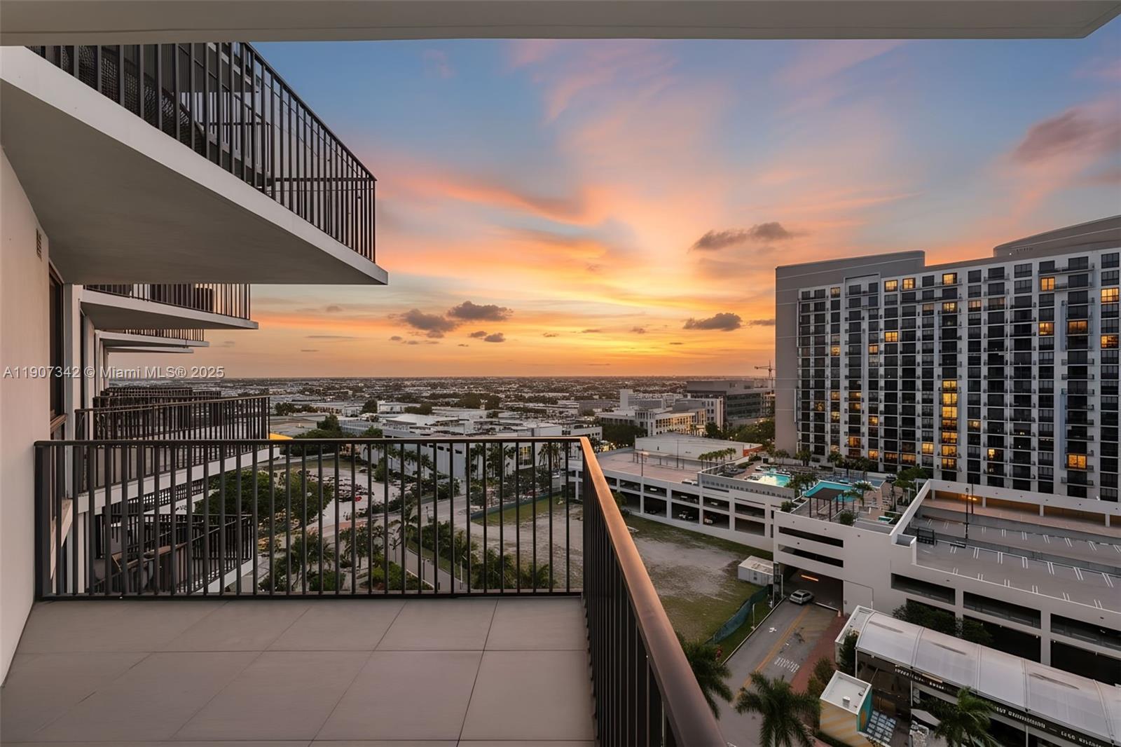 5300 PASEO CONDO - Residential