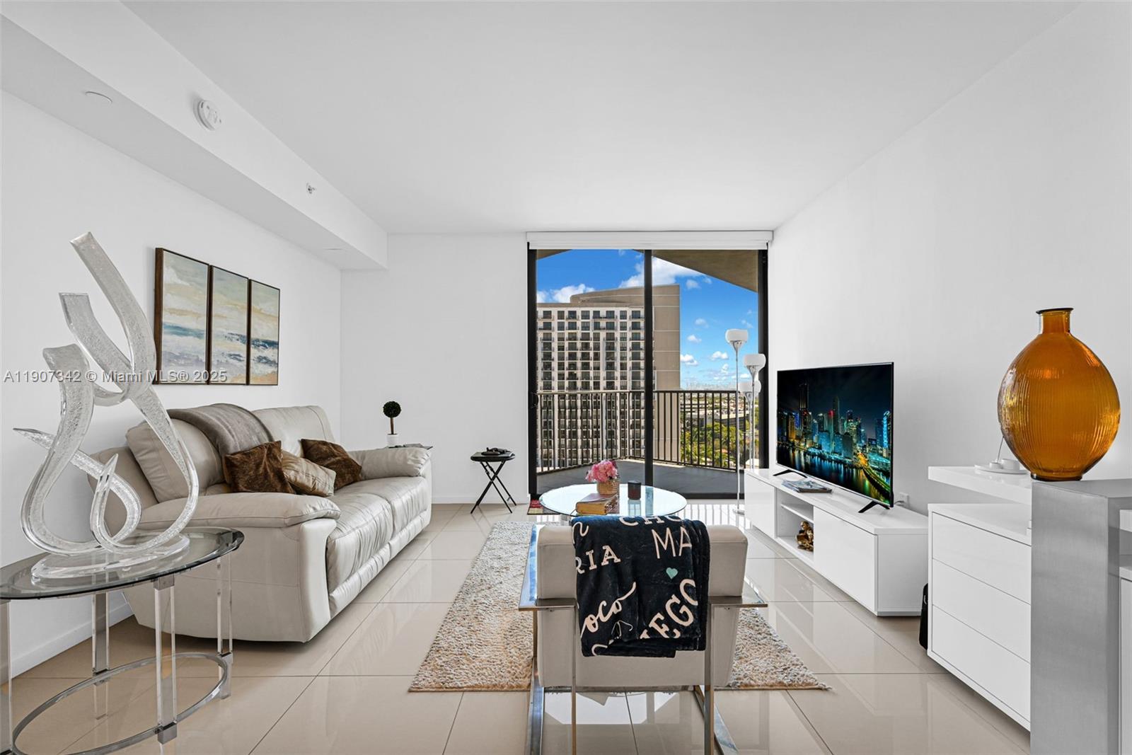 5300 PASEO CONDO - Residential