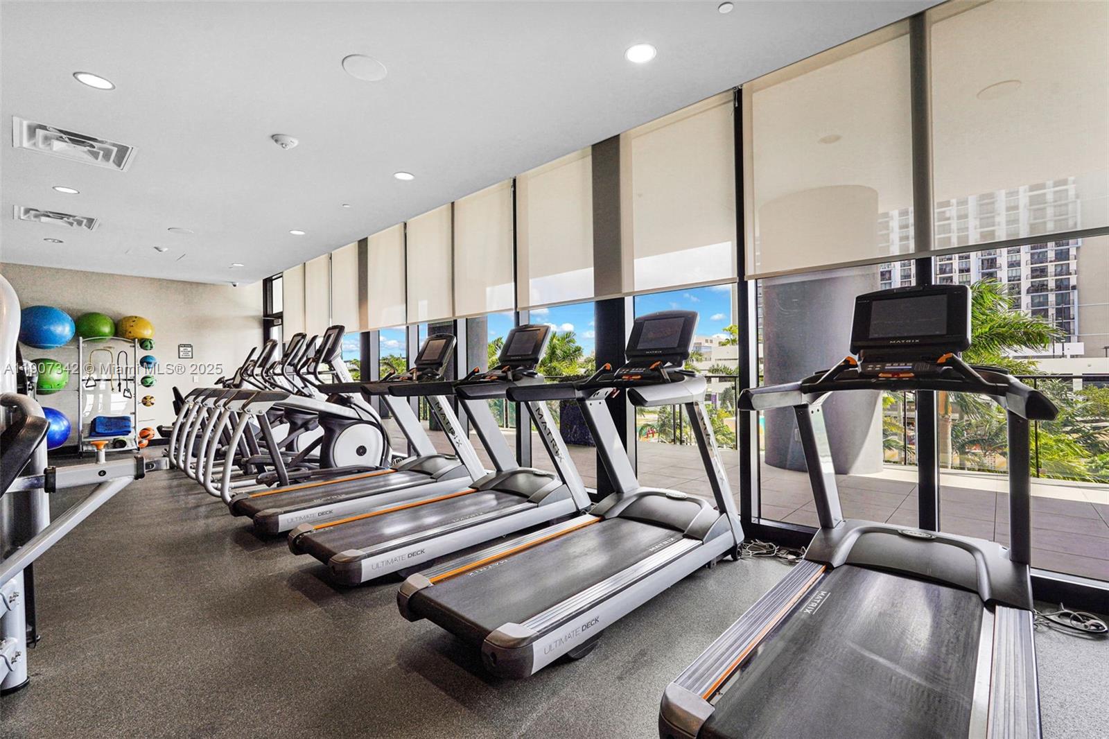 5300 PASEO CONDO - Residential