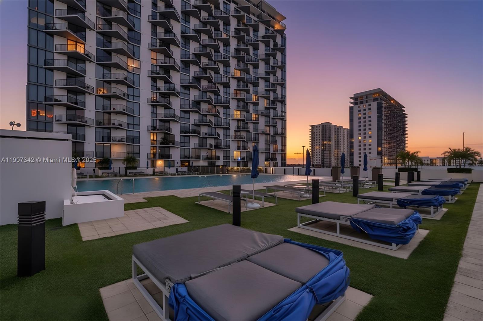 5300 PASEO CONDO - Residential