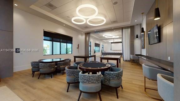 CRESSWIND PALM BEACH - Residential