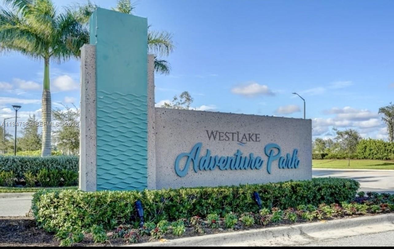 CRESSWIND PALM BEACH - Residential