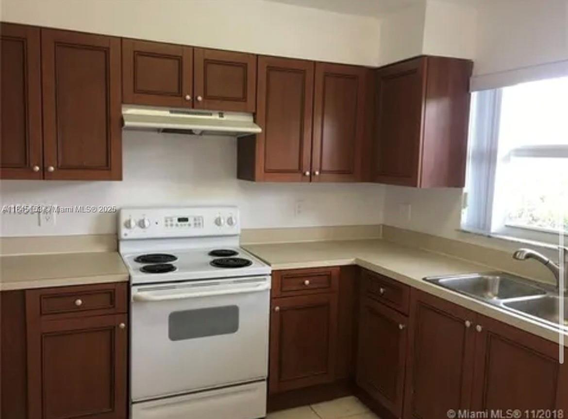 EAST VIEW GARDENS - Residential