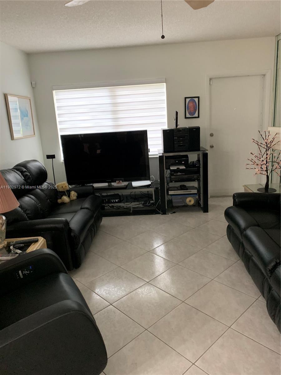 1501 Arthur St 1