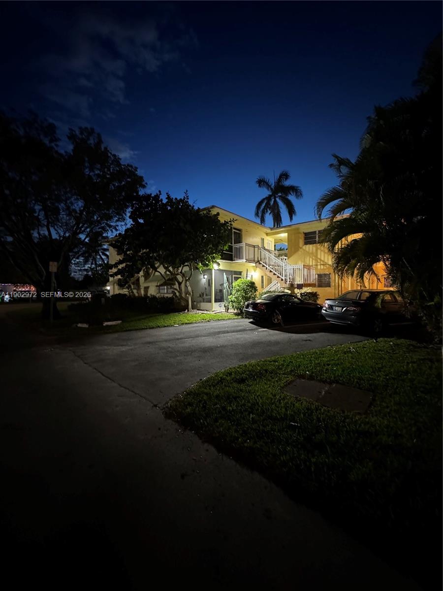 WESTCHESTER ARMS CO-OP - Residential