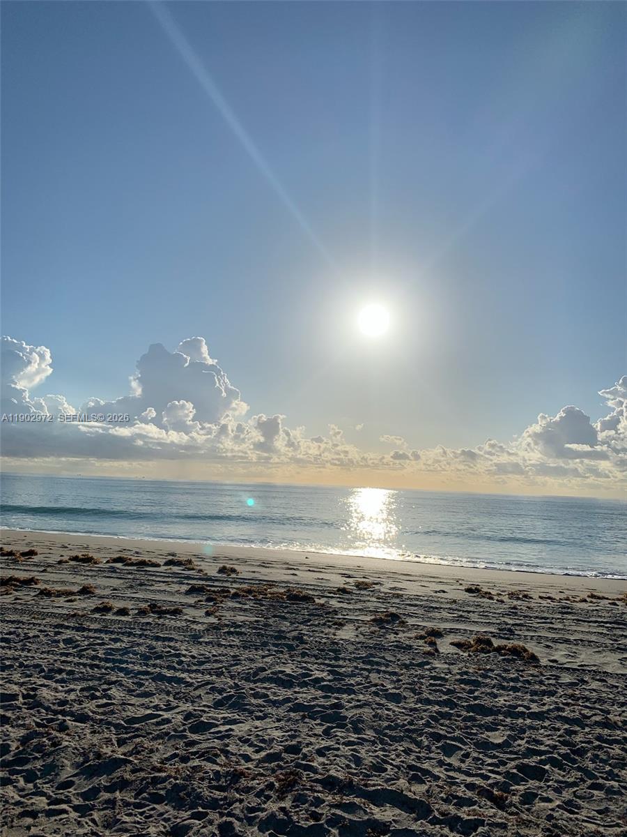 WESTCHESTER ARMS CO-OP - Residential