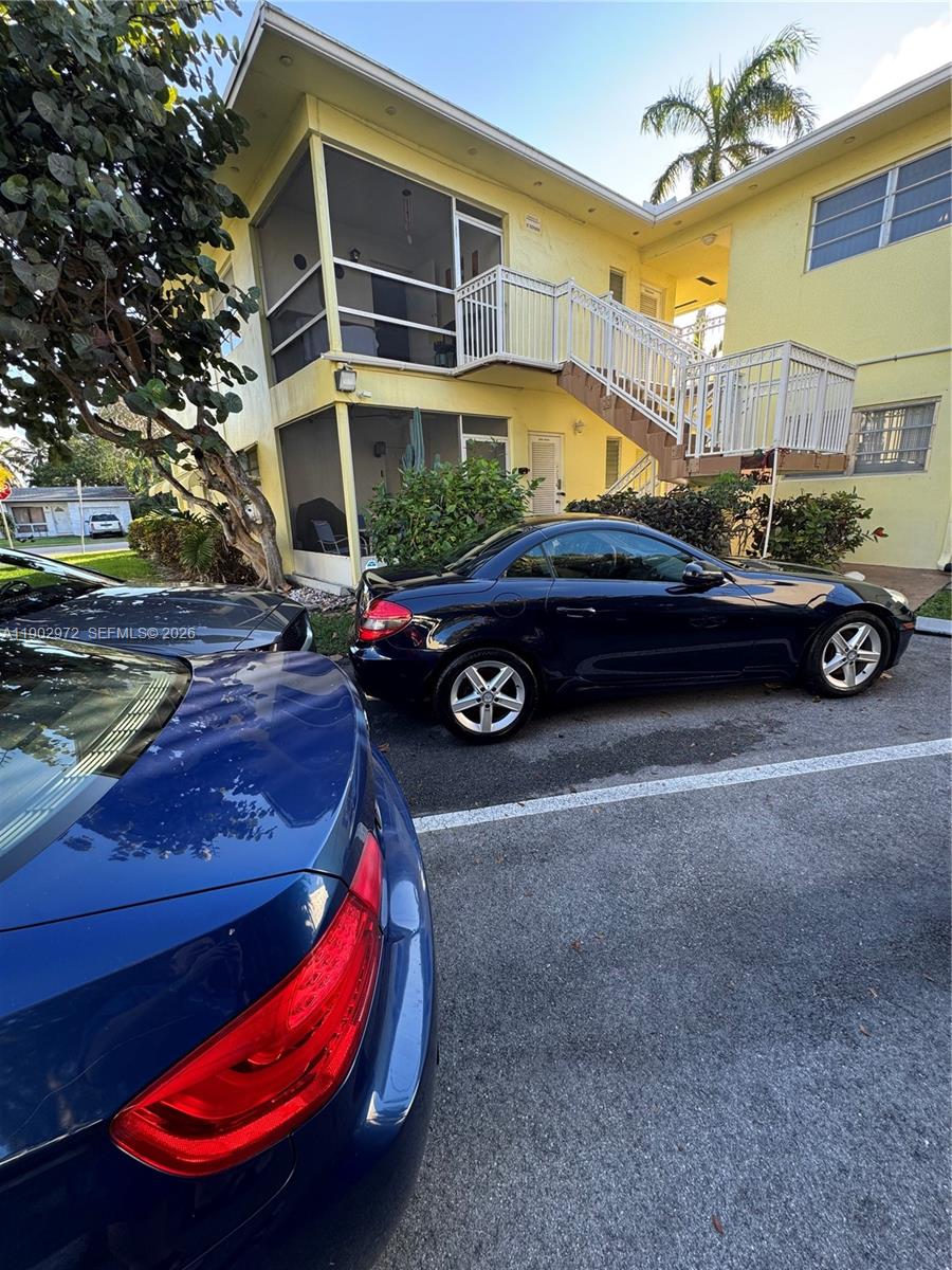 WESTCHESTER ARMS CO-OP - Residential