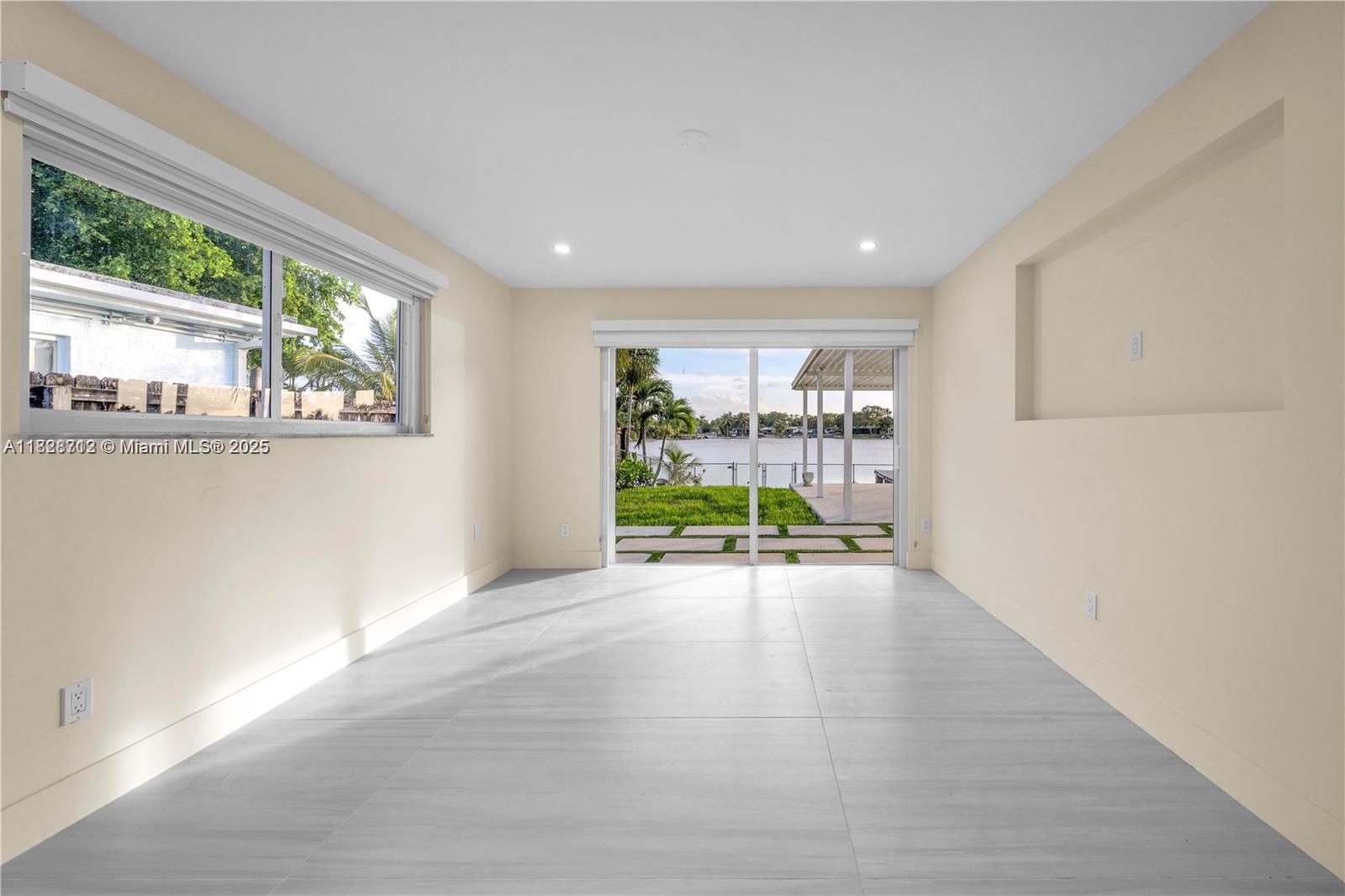 MILLER HEIGHTS SEC 8 - Residential Lease