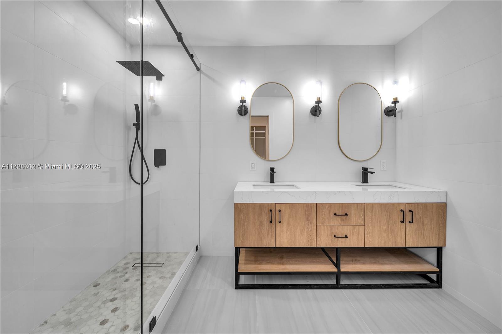 MILLER HEIGHTS SEC 8 - Residential Lease