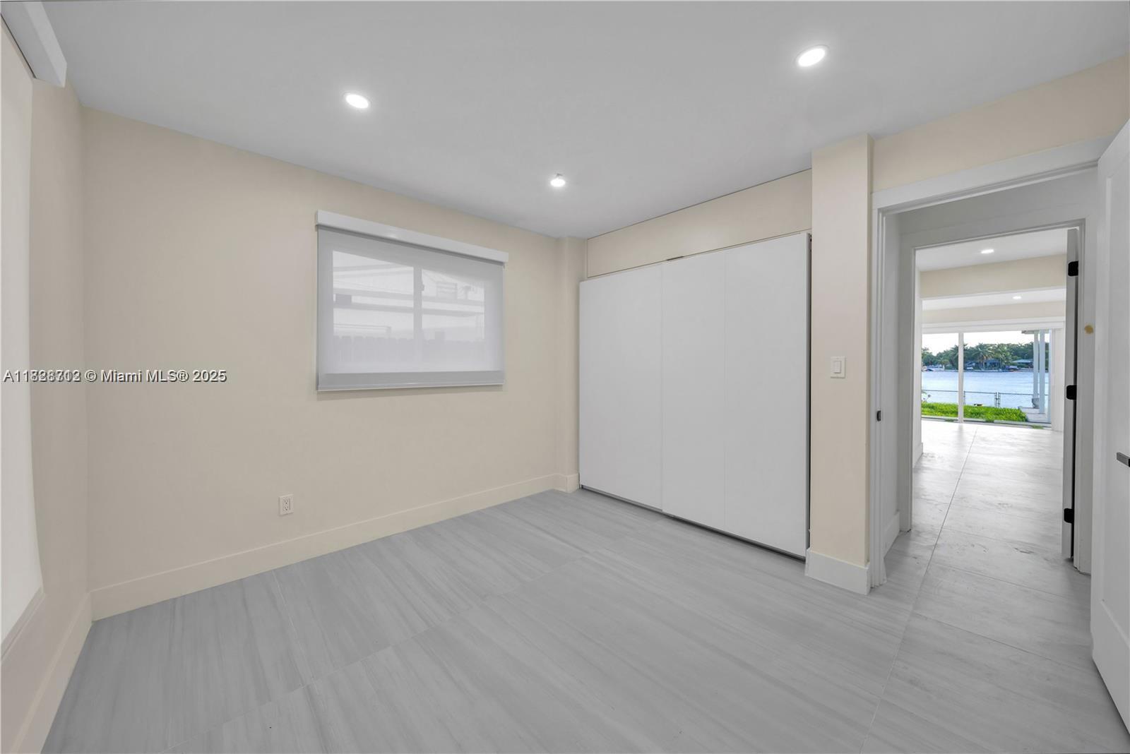 MILLER HEIGHTS SEC 8 - Residential Lease