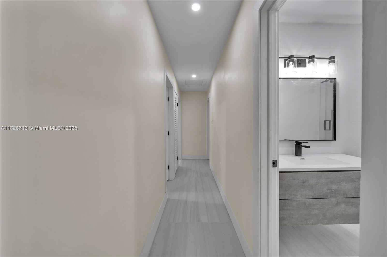 MILLER HEIGHTS SEC 8 - Residential Lease