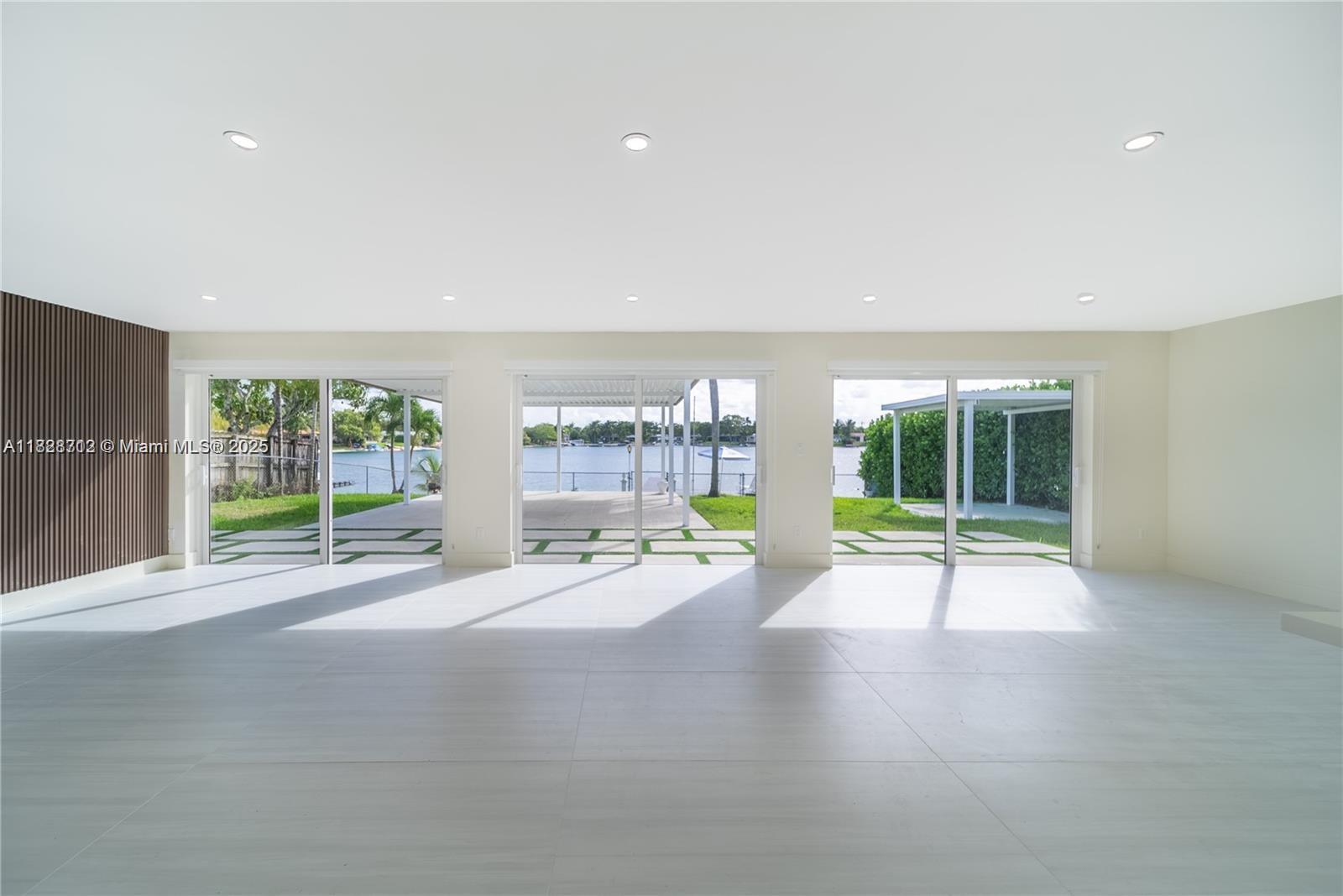 MILLER HEIGHTS SEC 8 - Residential Lease