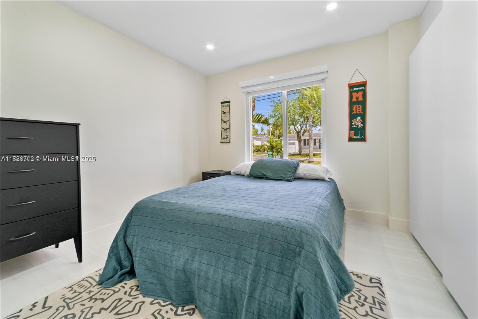 MILLER HEIGHTS SEC 8 - Residential Lease