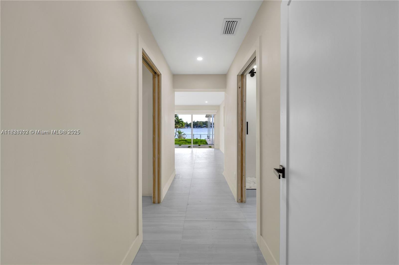 MILLER HEIGHTS SEC 8 - Residential Lease