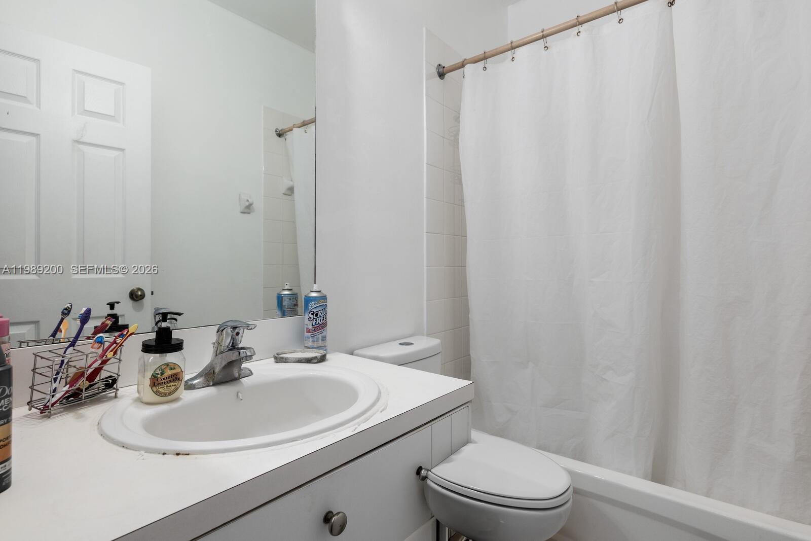 VILLAS AT CARMEL CONDO NO - Residential