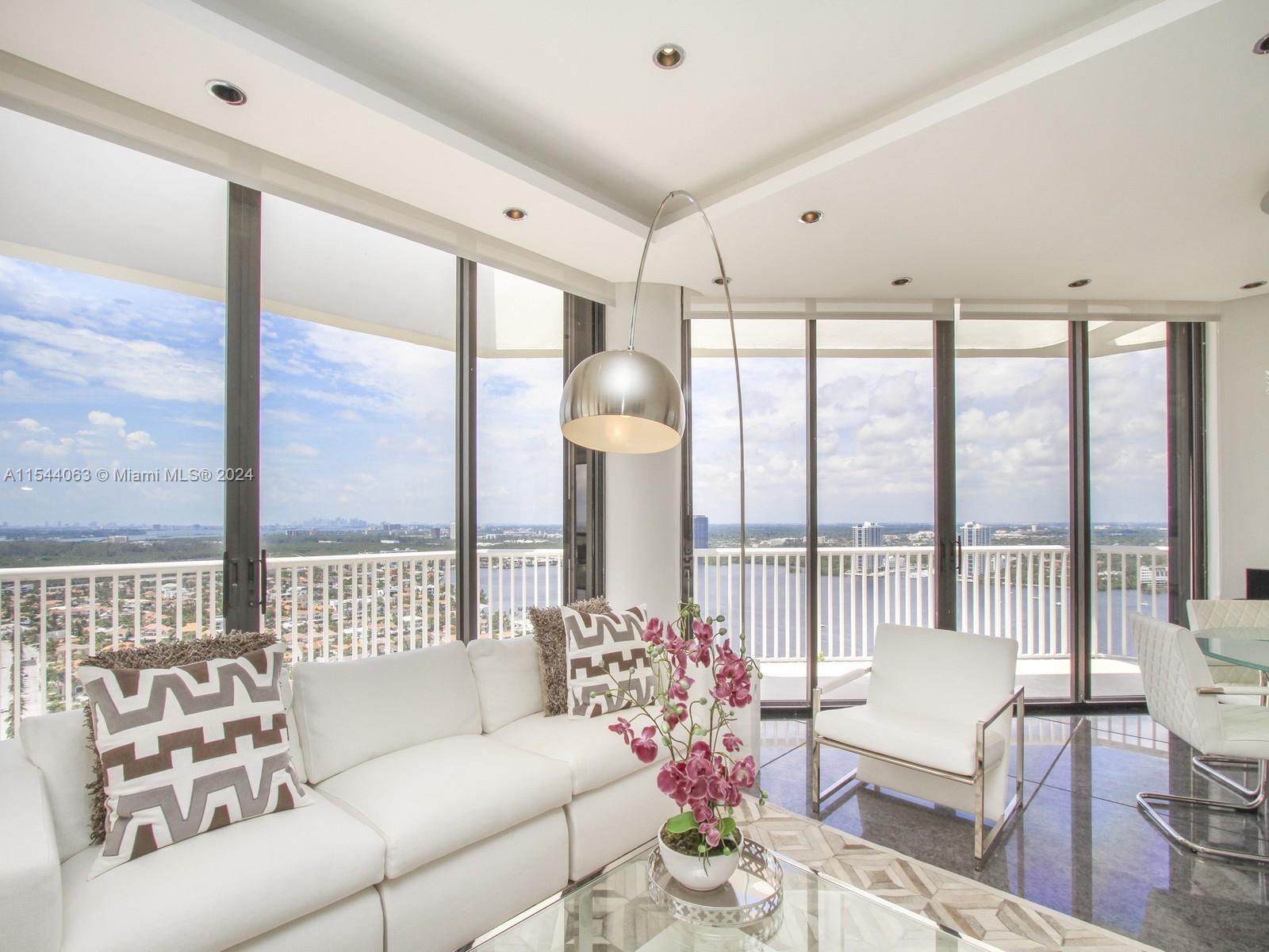 Williams Island 2000 - Residential Lease