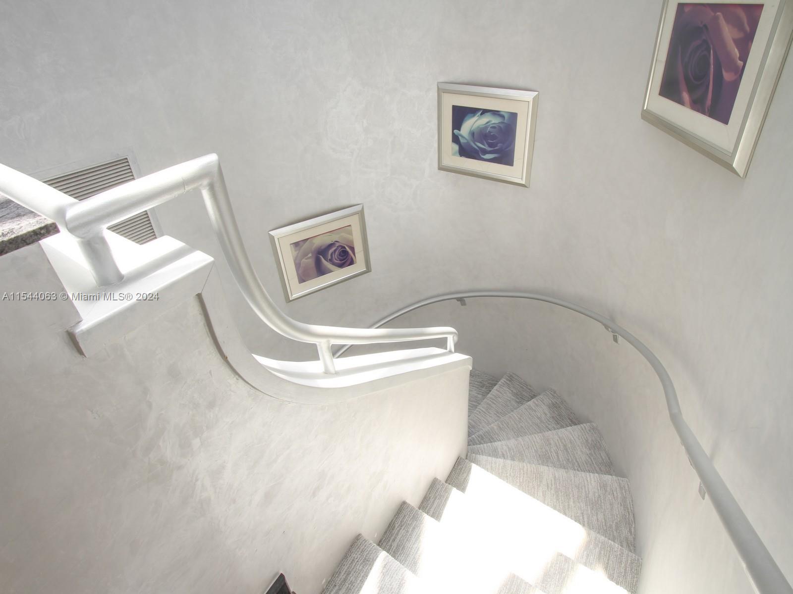 Williams Island 2000 - Residential Lease