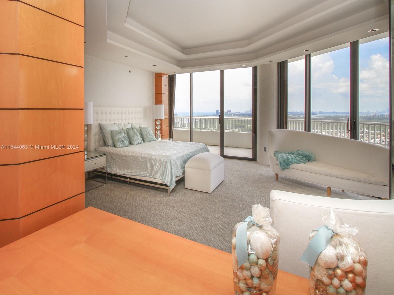 Williams Island 2000 - Residential Lease