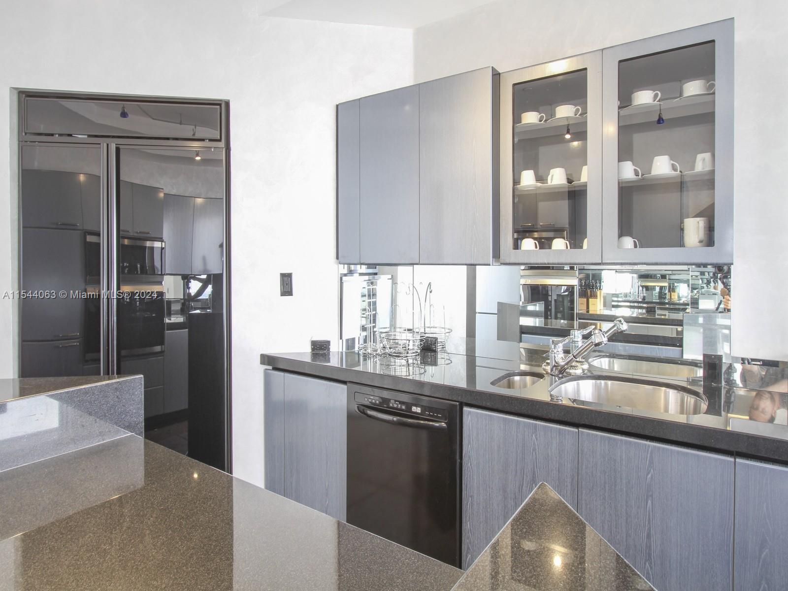 Williams Island 2000 - Residential Lease