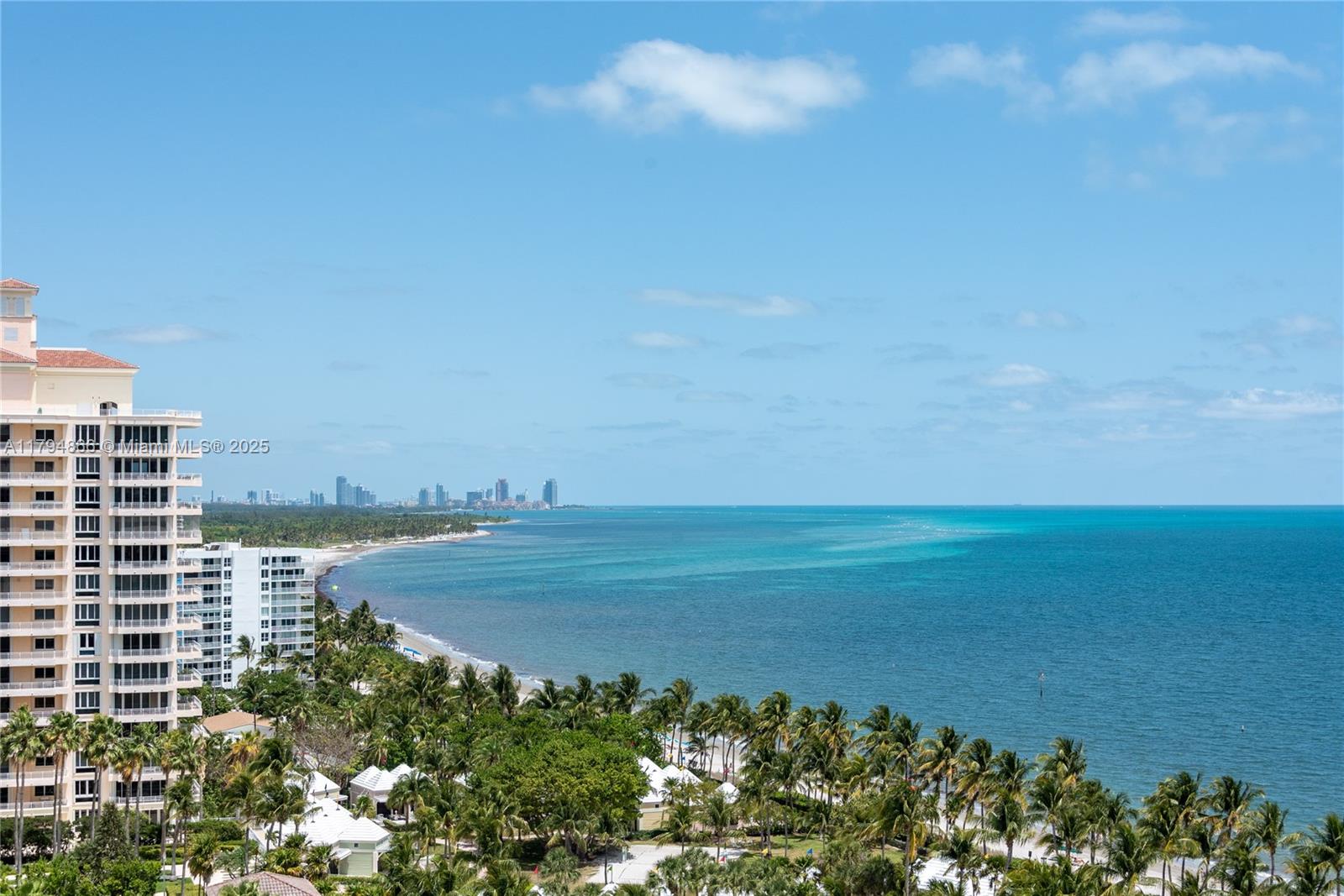 799 Crandon Blvd 1402, Key Biscayne, Miami-Dade County, Florida - 4 Bedrooms  
6 Bathrooms - 