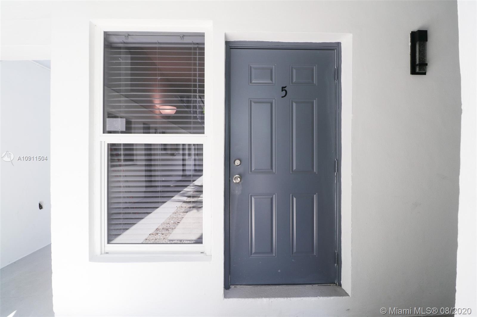 COCO PALM CONDO - Residential Lease